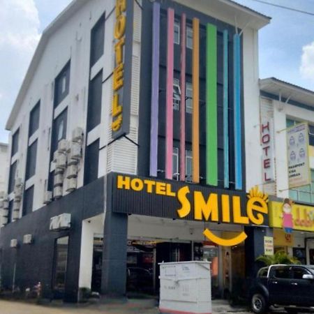 Smile Hotel Cheras Sri Permaisuri 쿠알라룸푸르 외부 사진